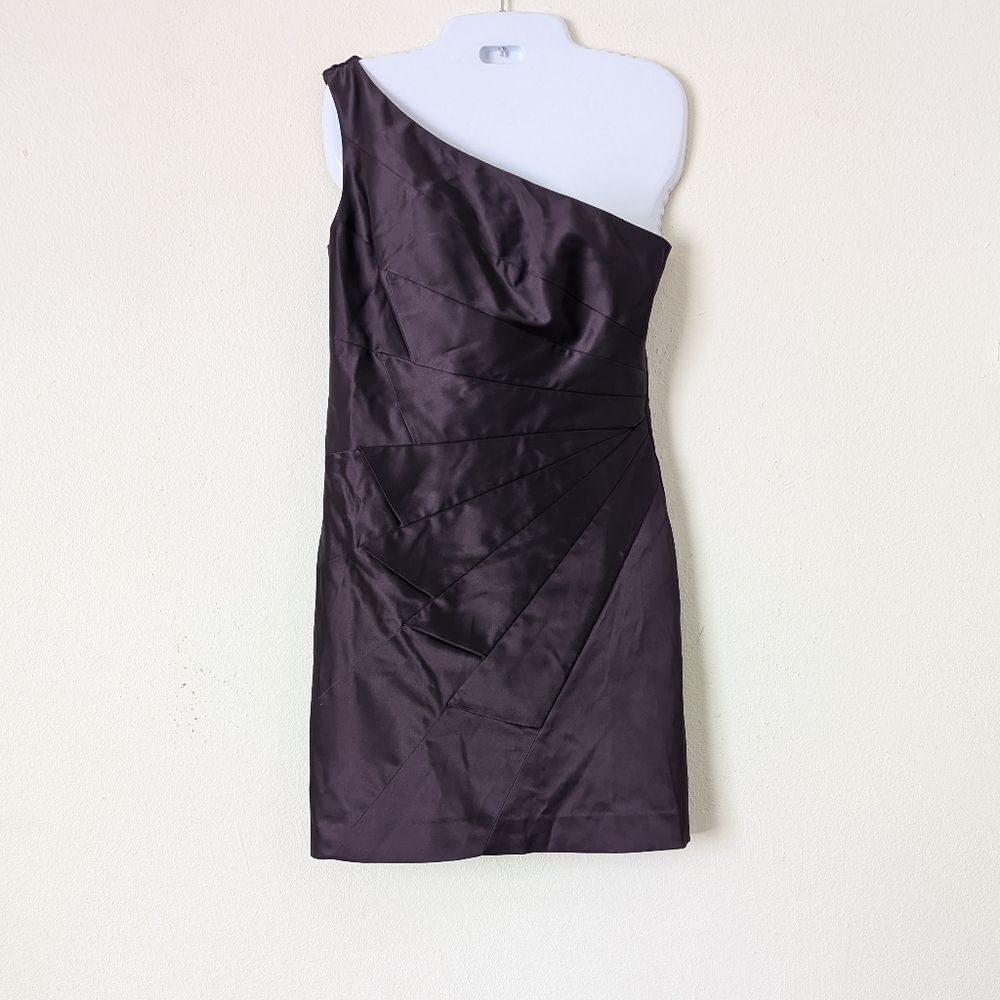 Laundry Shelli Segal Purple One Shoulder Cocktail Dress Sz 4 Stretch Party HOCO